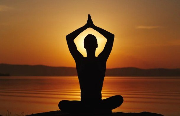 Embrace the Benefits of Yoga for a Healthier & Happier You