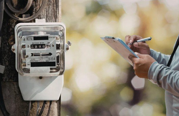 Top 15 Effective Tips to Lower Your Utility Electricity Bills